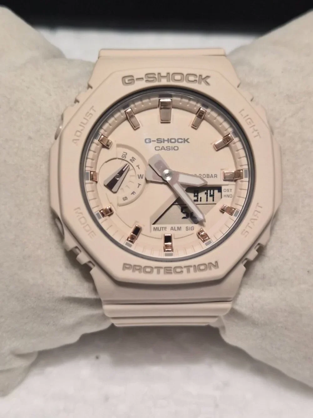 Casio G Shock Carbon Core pink Nearly NWOT